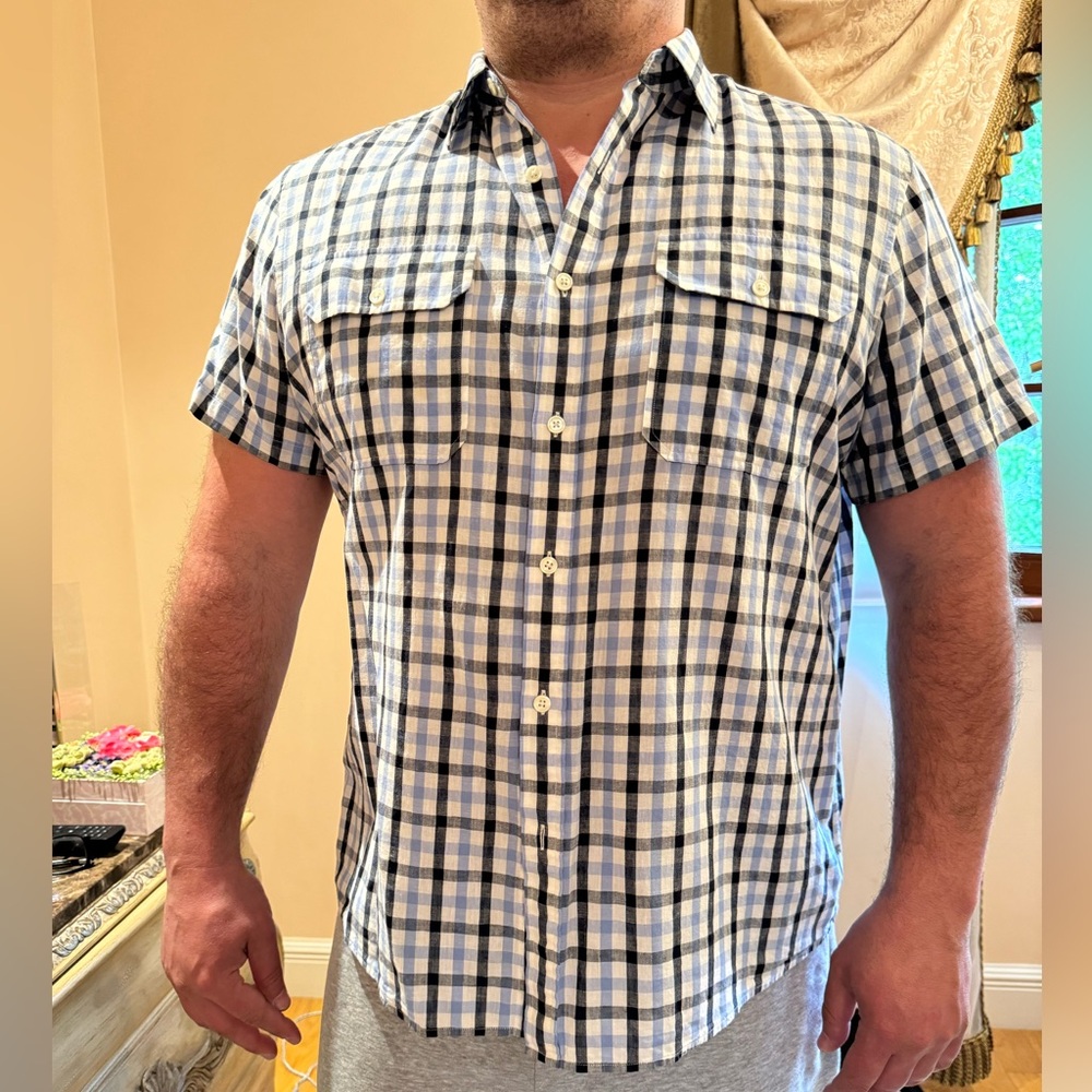 Michael Kors Men’s T-Shirt Button Down
